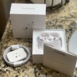 apple_airpod_pro_2nd_gen_1721800243_c4e8b62d_progressive