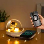 p-3-in-1-wireless-charger-astronaut-assorted-single-piece-270167-m-1.webp